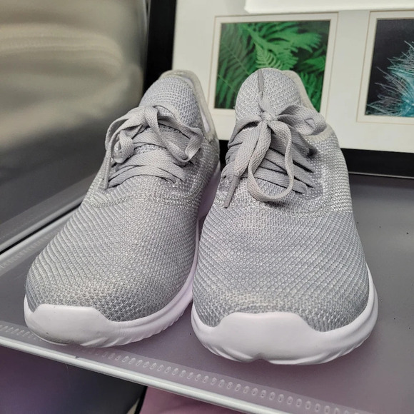 Slip on grey sneakers - Picture 1 of 5